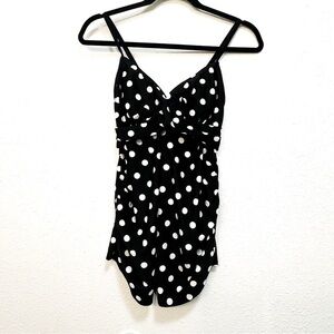 Liz Lange Maternity Black & White Polkadot Tankini Swim Suit Top ONLY Size M